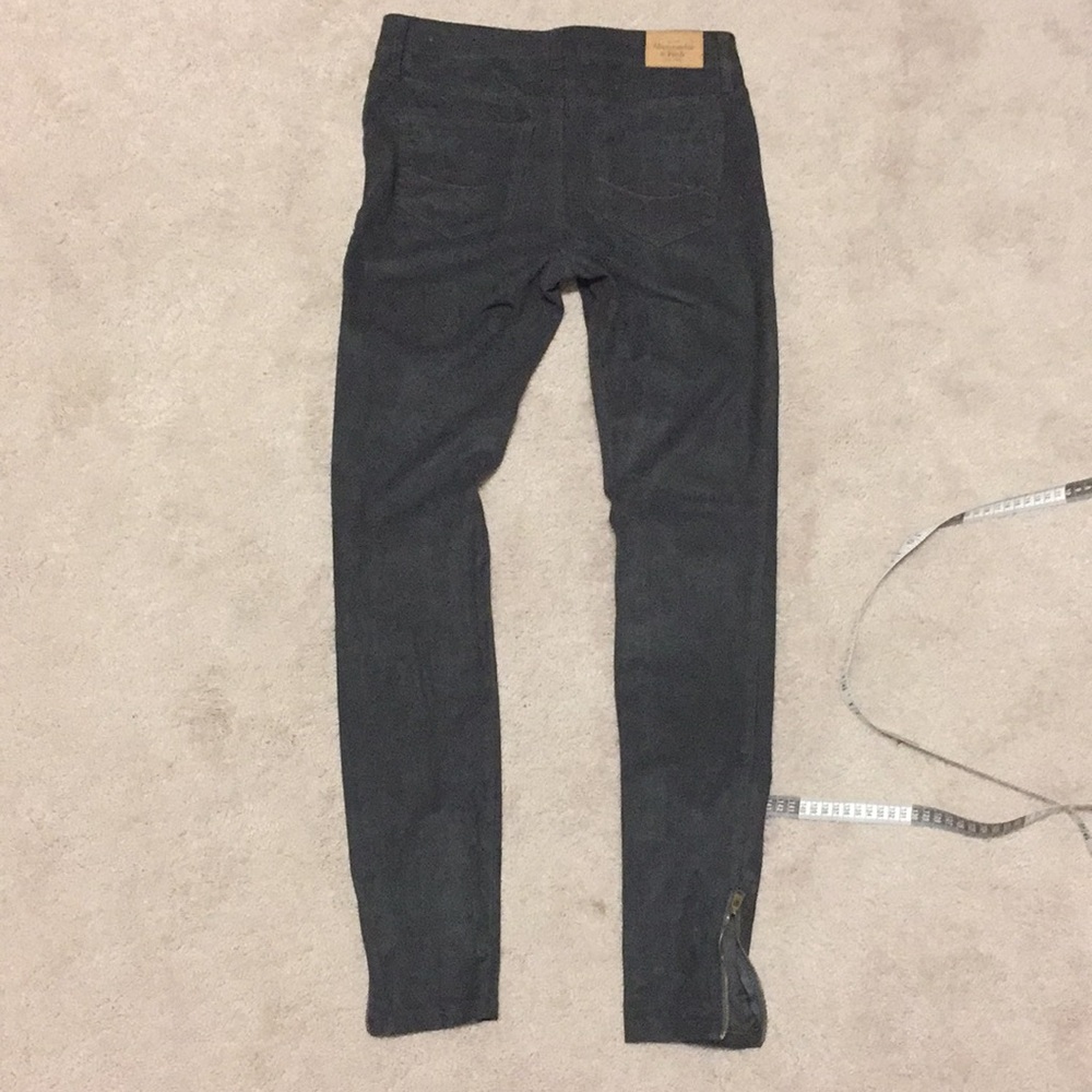 A&F pants - Picture 4 of 4